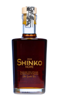 Shinko Noire - sójová omáčka z Château Coutet 200ml